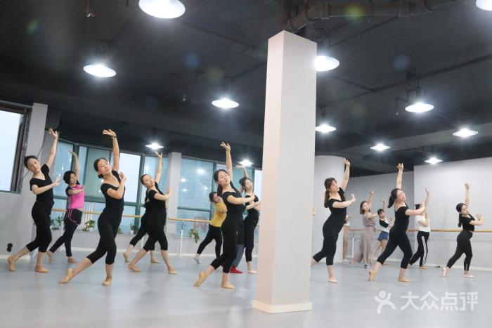 南京diva国际音乐舞蹈培训学校新教室 古典舞课堂图片 - 第66张